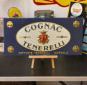 Cognac Tenerelli Catania, altes Blechschild, geprägt, lithografiert und mit Samt (?) überzogen