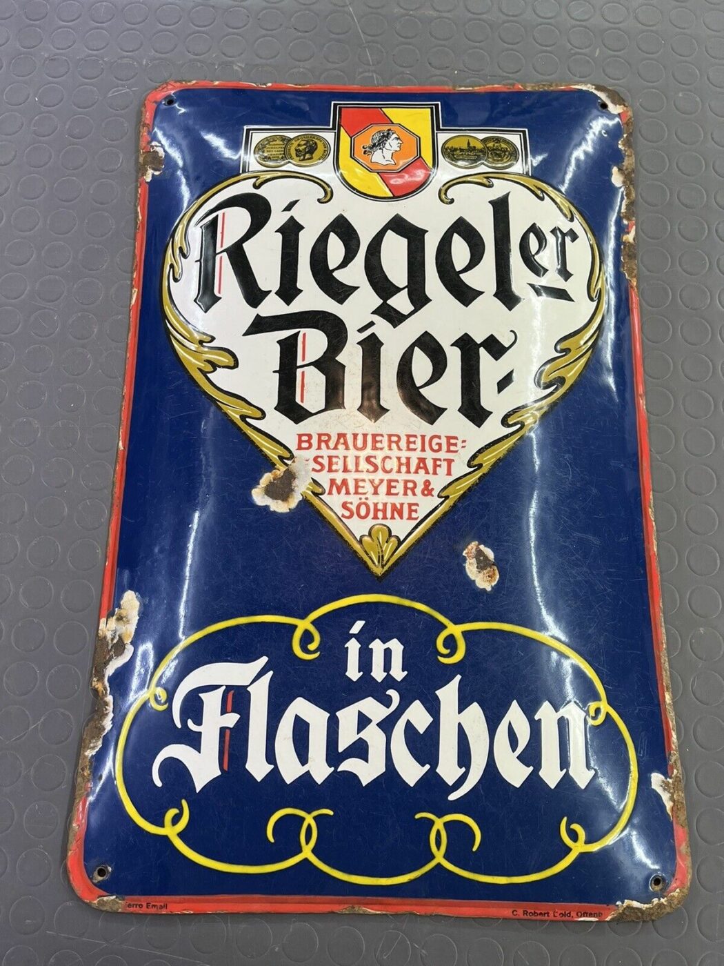 Vieux Décapsuleur Riegeler Bier – Patine Et Rouille – Collection
