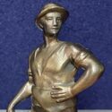 Schmied: Kleine Bronze, gemarkt 'Z Gegründet 1704', 364 Gramm schwer, 10,5 cm hoch