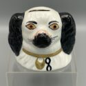 King Charles Spaniel mit schwarzen Ohren - Keramische Spardose, Staffordshire, England