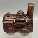 Dampflok, Lokomotive - Uralte, seltene Spardose aus teils dunkelbraun glasierter Keramik, 19. Jhdt.