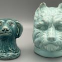 Hundeköpfe - Konvolut aus zwei antiken Keramikfiguren als Spardosen, Frankreich