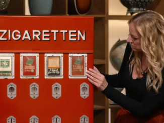 Einen imposanten, alten Zigarettenautomaten hatten Ria und Stefan Westermann aus Vreden im Münsterland am Dienstag, den 21. April 2026 mit nach Pulheim zur ZDF-Sendung "Bares für Rares" gebracht.