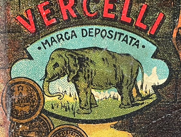 Das von Luigi Rossa aus Vercelli registrierte Markenzeichen zeigte - wie später bei den Produkten von Franck - einen nach links stehenden Elefanten. (Bild: Fundus Sammler.Net)
