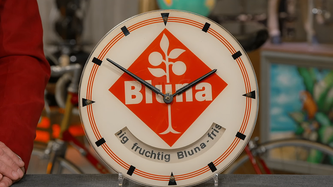 Bluna Werbeuhr mit Leuchtmittel bei Bares für Rares