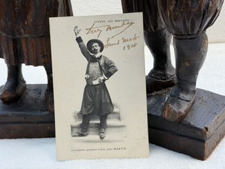 Jules Martin-Guillory: Auf der Spur eines bretonischen Holzbildhauers